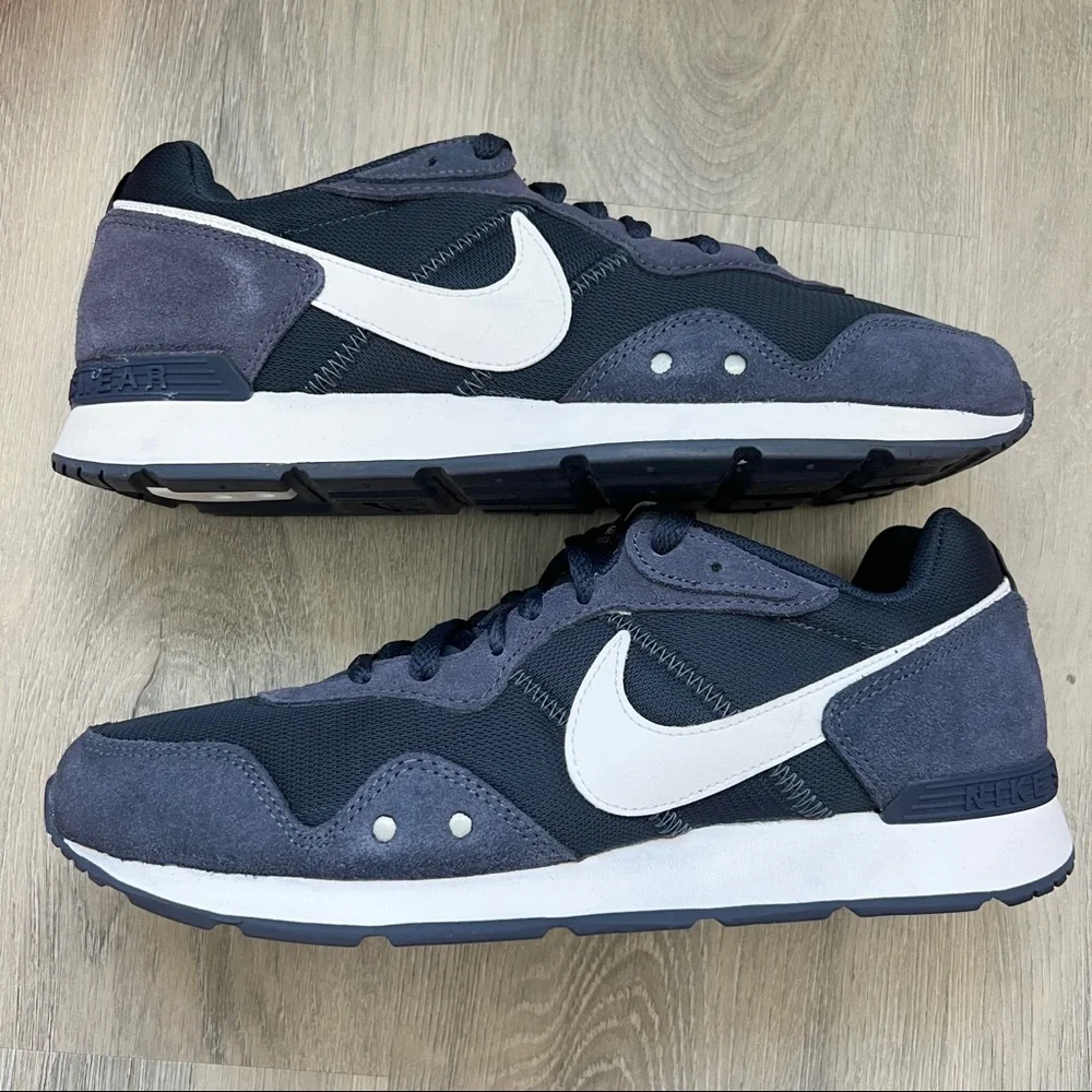 NWT Nike Venture Runner Men’s Shoes - Picture 6 of 8